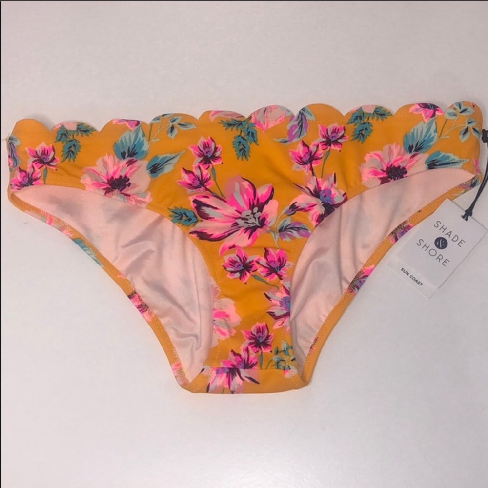 Bikini bottom